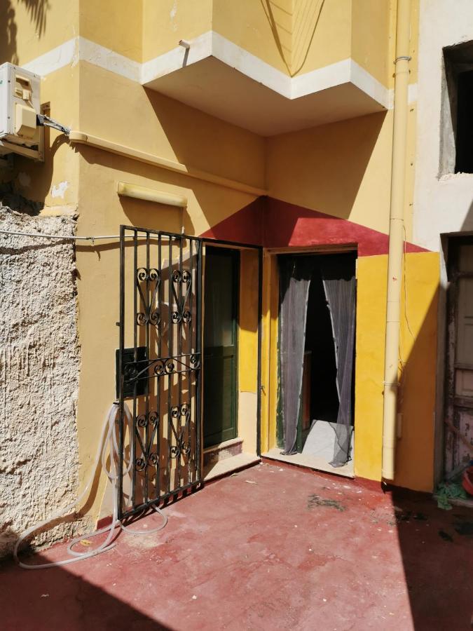 Stefano E Federica Apartment Сиракуза Екстериор снимка