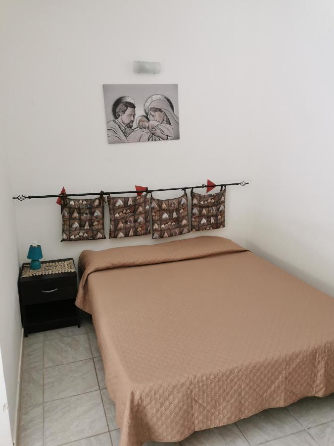 Stefano E Federica Apartment Сиракуза Стая снимка